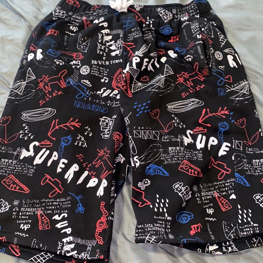 Bleecker and mercer shorts size :L